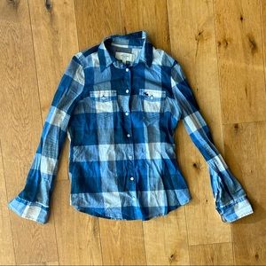 Abercrombie and Fitch plaid long sleeve button shirt